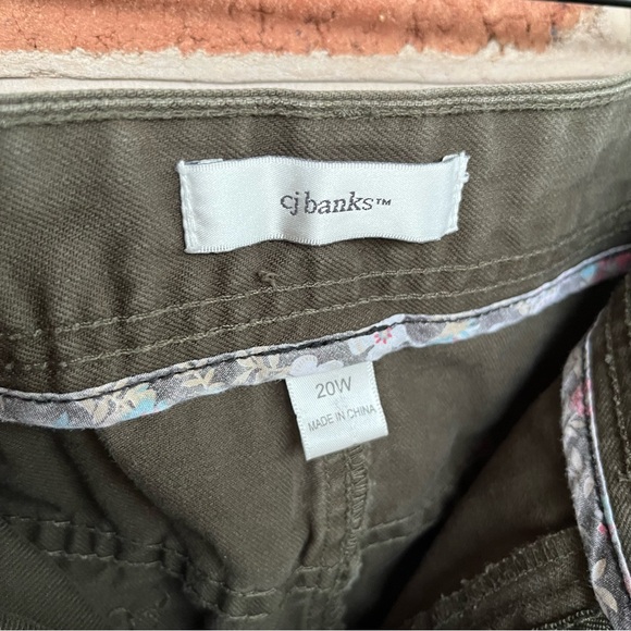 Beautiful and stylish green denim weight skirt. 20 W. CJBanks (only on Poshmark) - Picture 7 of 10